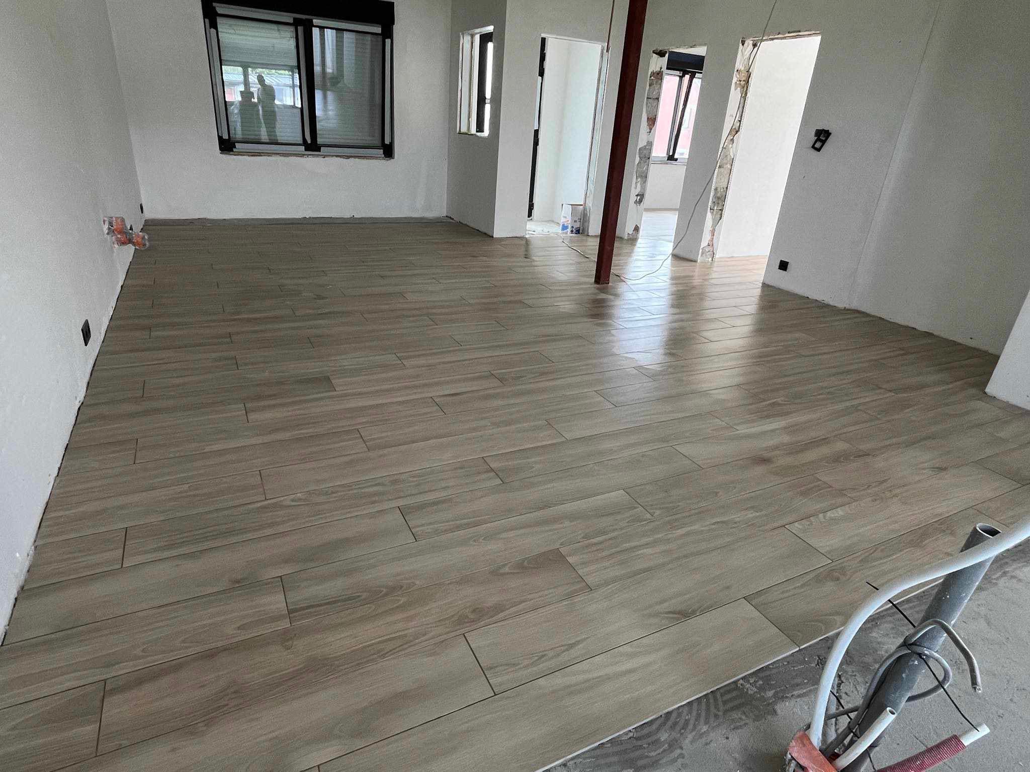 Pose parquet en cours